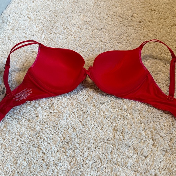 New Victoria’s Secret red pink rhinestone bling 34D pushup bra very sexy lace - Picture 3 of 3